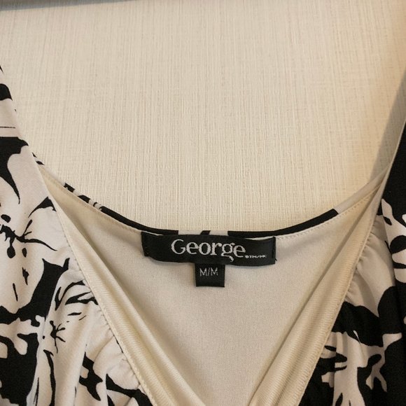 Black & White Floral A-Line Scoop Neck Dress | George - Picture 5 of 6